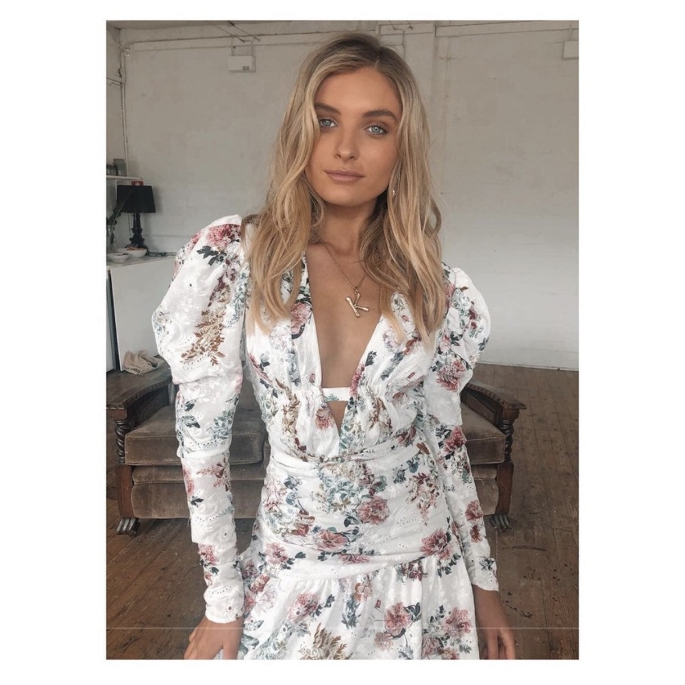 Atoir Floral Embroidered Puffy Dress 4